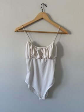 Cream Ruched Bust Spaghetti-Strap Bodysuit (size XS)